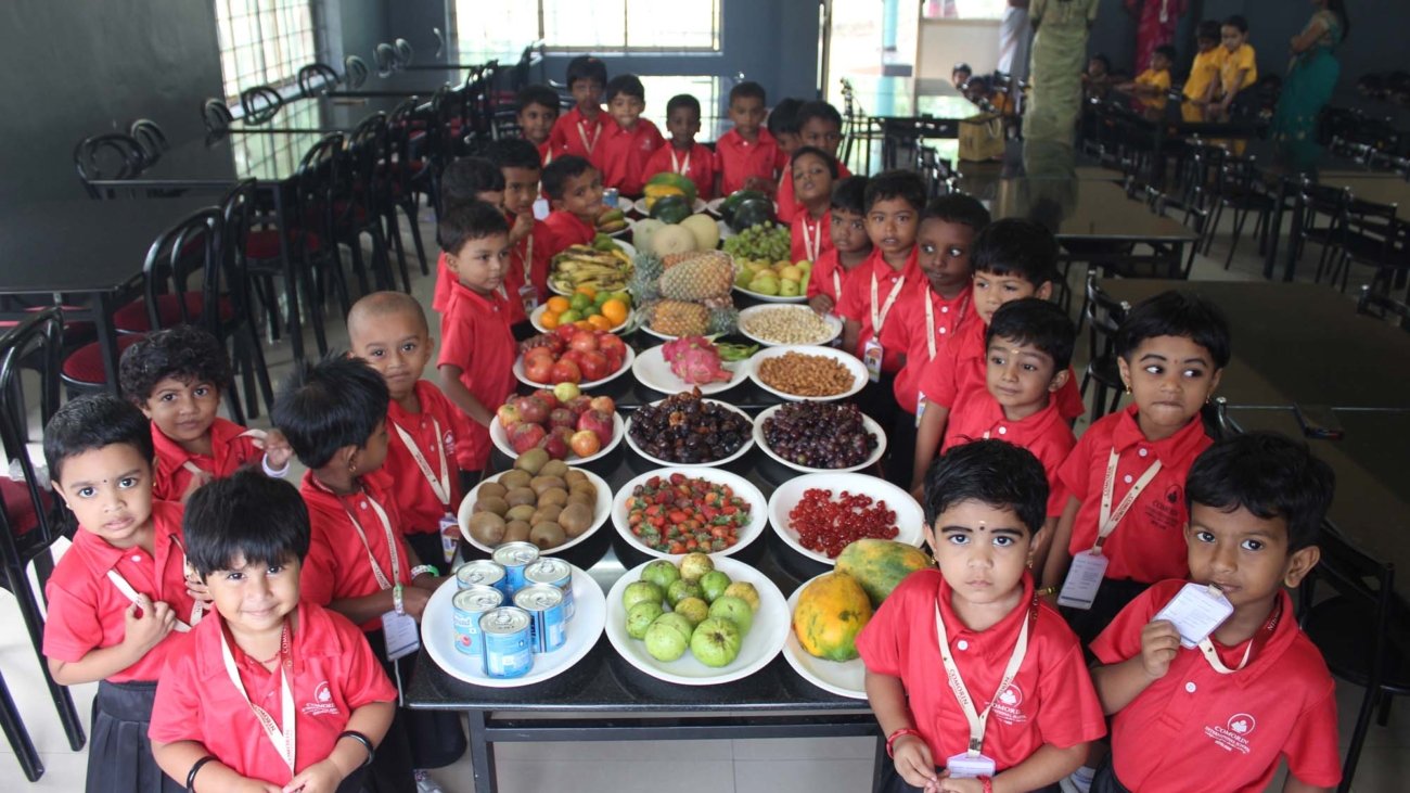 PKG salad king and sald queen